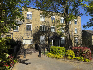 Flat 6, Dearne Court House, 155 Wakefield Road, Scissett, Huddersfield, HD8 9HR